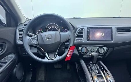 Honda Vezel, 2022 год, 1 330 050 рублей, 7 фотография