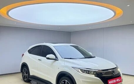 Honda Vezel, 2022 год, 1 330 050 рублей, 4 фотография