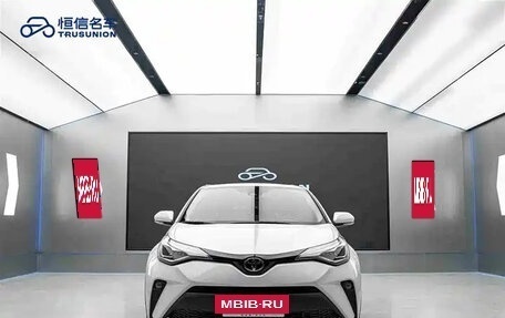 Toyota C-HR I рестайлинг, 2022 год, 1 711 030 рублей, 2 фотография