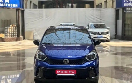 Honda Fit, 2023 год, 1 050 000 рублей, 2 фотография