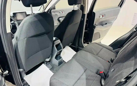 Honda Vezel, 2023 год, 1 690 000 рублей, 8 фотография