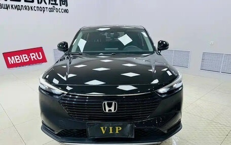 Honda Vezel, 2023 год, 1 690 000 рублей, 2 фотография