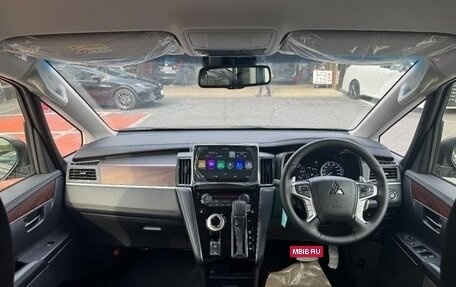 Mitsubishi Delica D:5 I, 2023 год, 2 500 444 рублей, 12 фотография