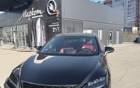 Lexus RX IV рестайлинг, 2019 год, 6 000 000 рублей, 1 фотография