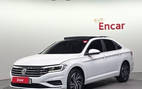 Volkswagen Jetta VII, 2022 год, 2 120 000 рублей, 1 фотография