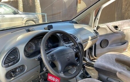 SEAT Alhambra II рестайлинг, 1997 год, 160 000 рублей, 5 фотография