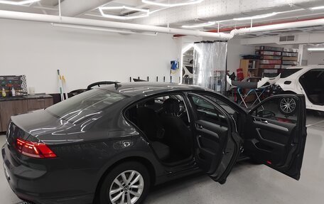 Volkswagen Passat B8 рестайлинг, 2021 год, 2 250 000 рублей, 3 фотография