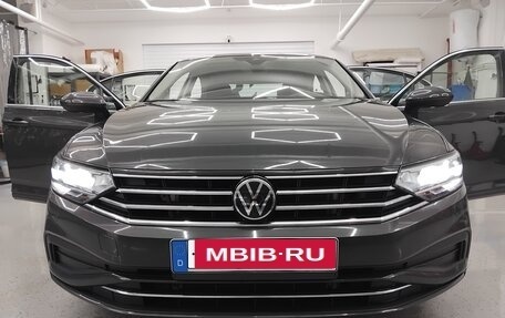 Volkswagen Passat B8 рестайлинг, 2021 год, 2 250 000 рублей, 4 фотография