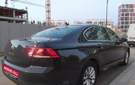 Volkswagen Passat B8 рестайлинг, 2021 год, 2 250 000 рублей, 24 фотография