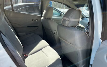 Nissan Leaf I, 2014 год, 650 000 рублей, 7 фотография