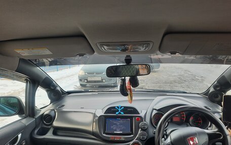 Honda Fit III, 2012 год, 700 000 рублей, 6 фотография