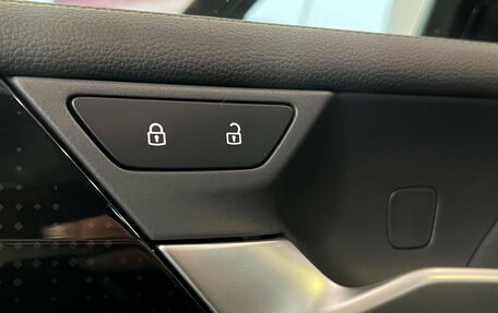 Volkswagen Tiguan, 2026 год, 4 900 000 рублей, 24 фотография