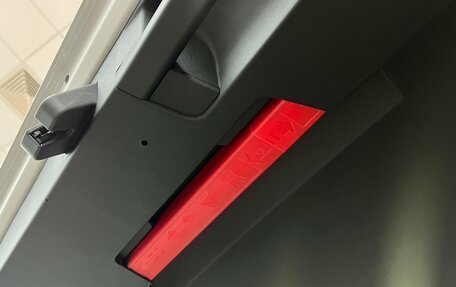 Volkswagen Tiguan, 2026 год, 4 900 000 рублей, 38 фотография