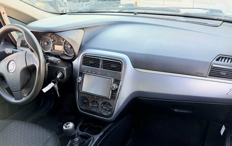 Fiat Punto III Punto Evo рестайлинг, 2008 год, 345 000 рублей, 9 фотография