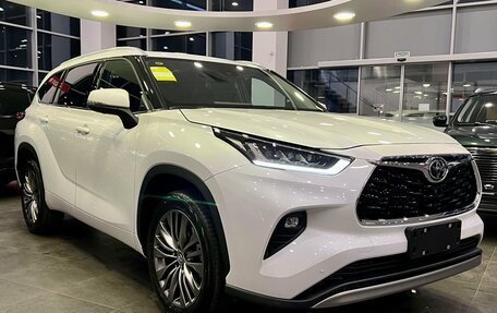 Toyota Highlander, 2025 год, 5 700 000 рублей, 3 фотография