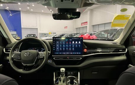 Toyota Highlander, 2025 год, 5 700 000 рублей, 13 фотография