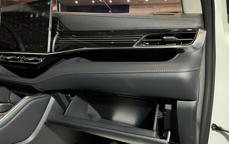 Toyota Highlander, 2025 год, 5 700 000 рублей, 28 фотография