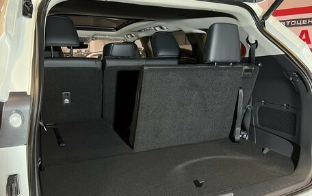 Toyota Highlander, 2025 год, 5 700 000 рублей, 34 фотография