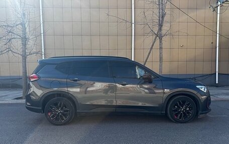 Chevrolet Orlando, 2023 год, 1 650 000 рублей, 4 фотография