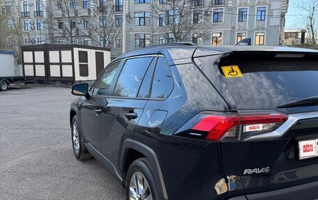 Toyota RAV4, 2021 год, 4 100 000 рублей, 11 фотография