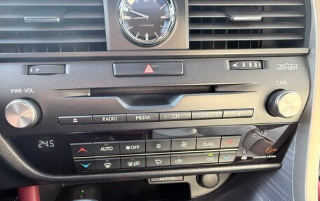 Lexus RX IV рестайлинг, 2019 год, 6 000 000 рублей, 8 фотография