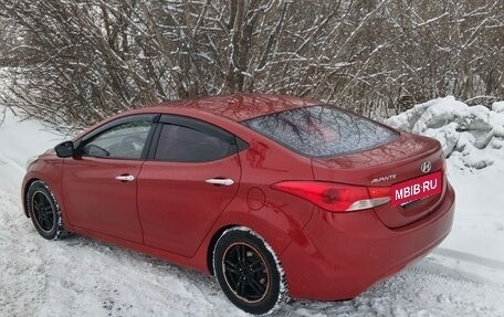 Hyundai Avante, 2012 год, 1 000 000 рублей, 2 фотография