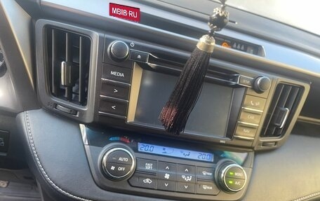 Toyota RAV4, 2015 год, 2 100 000 рублей, 9 фотография