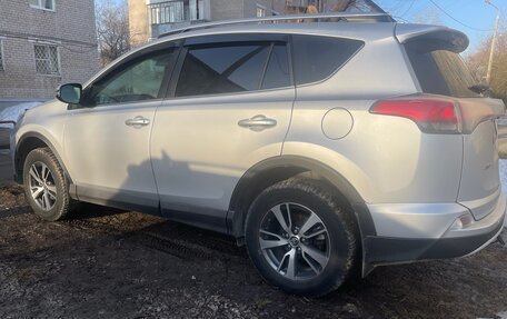 Toyota RAV4, 2015 год, 2 100 000 рублей, 14 фотография