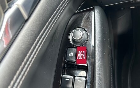 Mazda 6, 2020 год, 2 400 000 рублей, 10 фотография