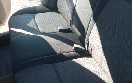 Toyota Allex i рестайлинг, 2002 год, 580 000 рублей, 8 фотография