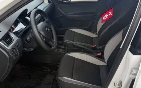 Skoda Rapid I, 2018 год, 1 230 000 рублей, 6 фотография