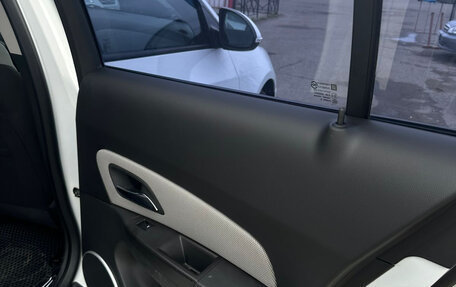 Chevrolet Cruze II, 2014 год, 799 990 рублей, 17 фотография