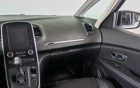 Renault Scenic IV, 2018 год, 1 859 000 рублей, 17 фотография