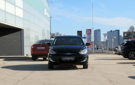 Hyundai Solaris II рестайлинг, 2013 год, 750 000 рублей, 2 фотография