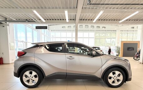 Toyota C-HR I рестайлинг, 2019 год, 2 079 000 рублей, 10 фотография
