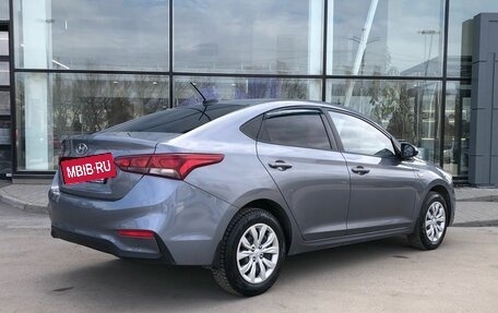 Hyundai Solaris II рестайлинг, 2018 год, 1 150 000 рублей, 2 фотография