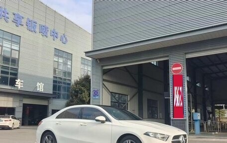 Mercedes-Benz A-Класс, 2022 год, 1 870 000 рублей, 1 фотография