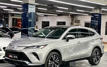 Toyota Venza, 2024 год, 4 150 000 рублей, 1 фотография