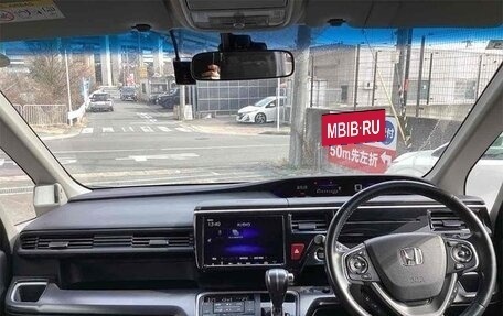 Honda Stepwgn IV, 2019 год, 1 661 000 рублей, 9 фотография