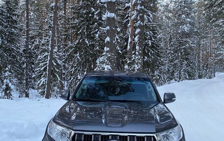 Toyota Land Cruiser Prado 150 рестайлинг 2, 2019 год, 4 800 000 рублей, 1 фотография