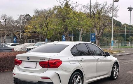 BMW 1 серия, 2022 год, 1 650 000 рублей, 6 фотография
