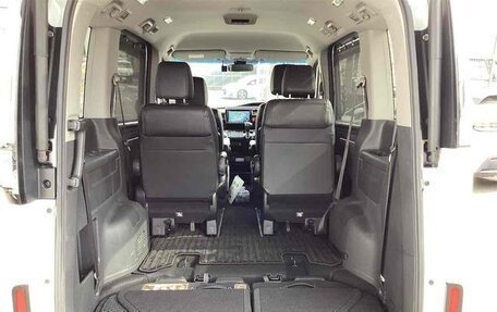 Honda Stepwgn IV, 2019 год, 1 661 000 рублей, 27 фотография