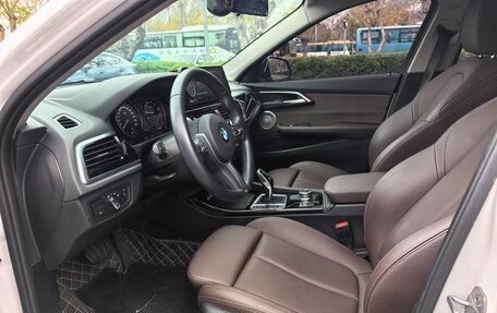 BMW 1 серия, 2022 год, 1 650 000 рублей, 7 фотография