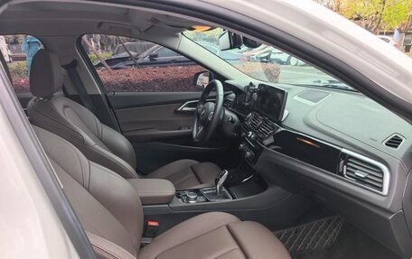 BMW 1 серия, 2022 год, 1 650 000 рублей, 10 фотография