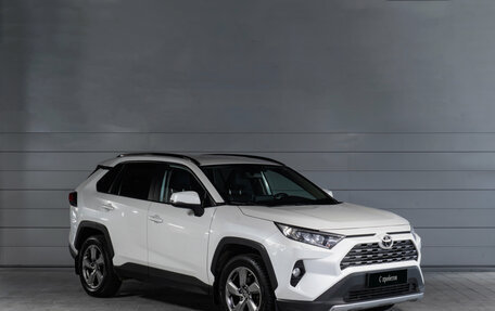 Toyota RAV4, 2020 год, 2 590 000 рублей, 1 фотография