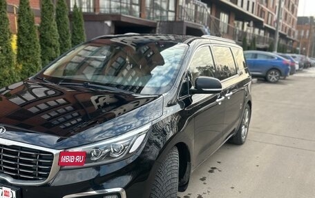 KIA Carnival III, 2019 год, 3 150 000 рублей, 18 фотография