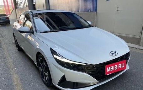 Hyundai Elantra, 2022 год, 1 550 000 рублей, 3 фотография