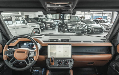 Land Rover Defender II, 2026 год, 29 000 000 рублей, 14 фотография