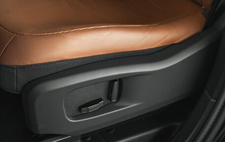 Land Rover Defender II, 2026 год, 29 000 000 рублей, 18 фотография