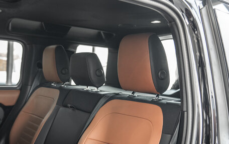 Land Rover Defender II, 2026 год, 29 000 000 рублей, 30 фотография